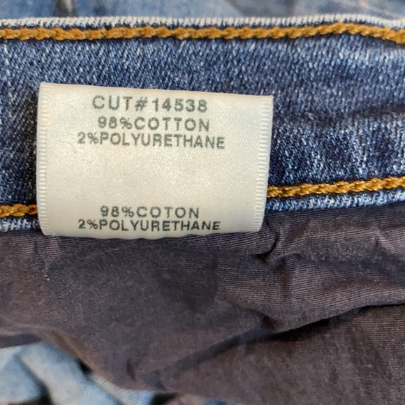 J Brand Sadey Mid Rise Straight Leg Crop Jeans Delphi Wash Raw Hem Size 27 - Picture 14 of 15